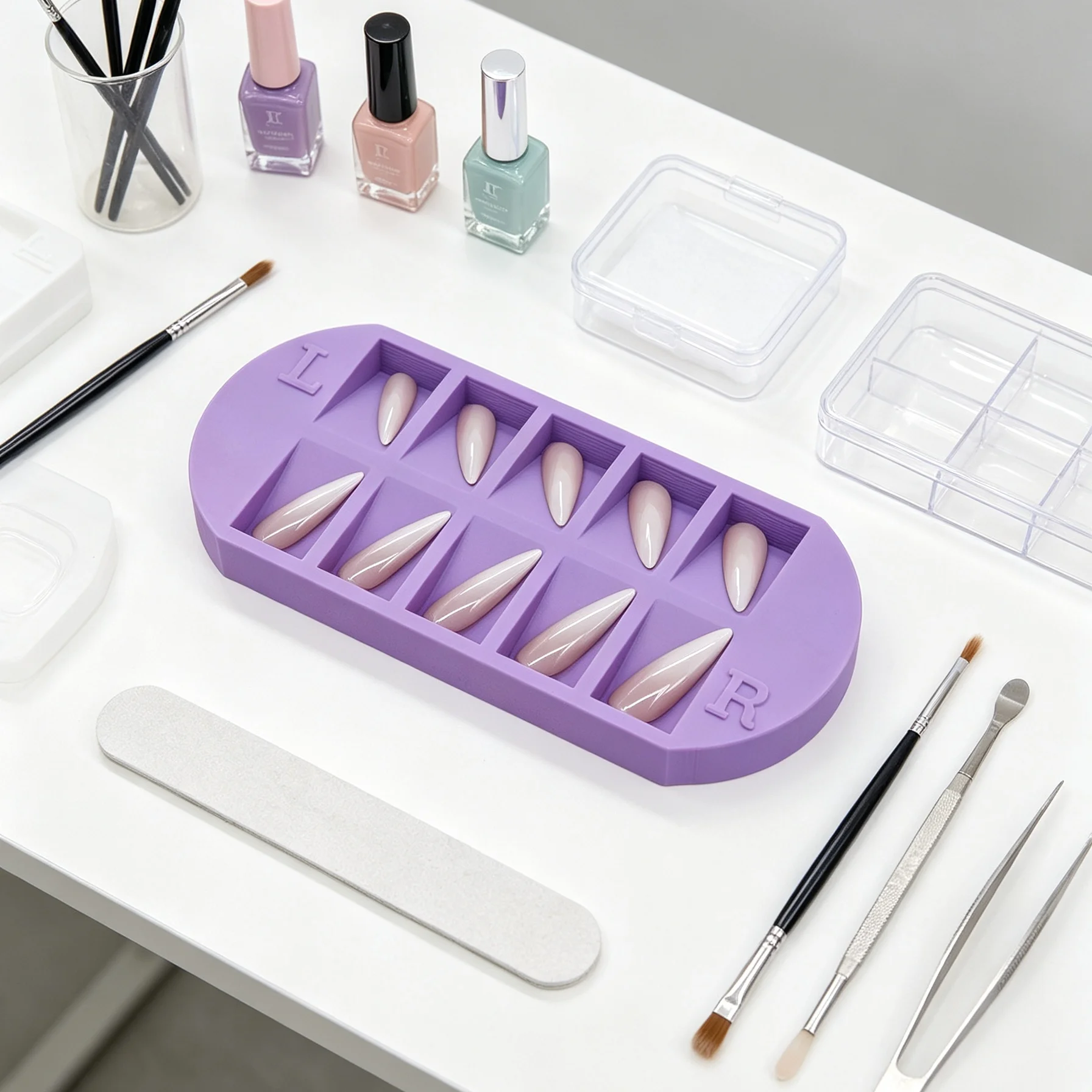 8-Grids Nail Tip Storage Tray  - đánh giá và giá Nail Art Sch